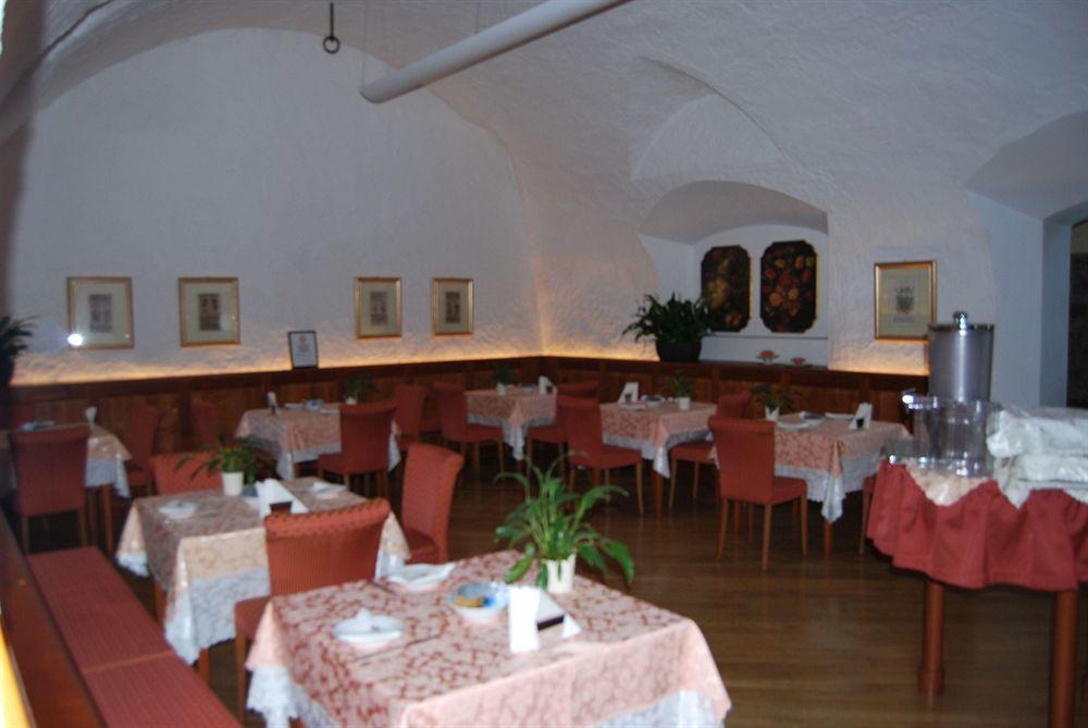 Grand Hotel Entourage - Palazzo Strassoldo Gorizia Restaurant photo
