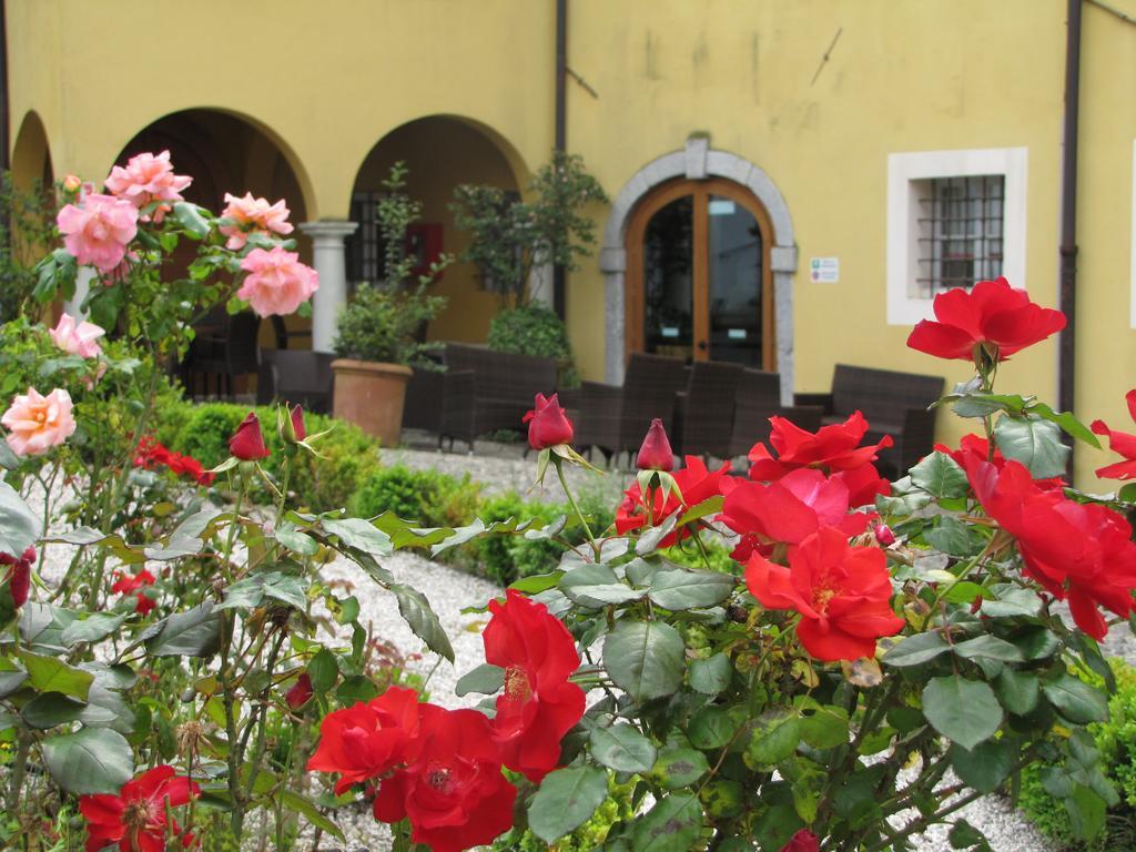 Grand Hotel Entourage - Palazzo Strassoldo Gorizia Exterior photo