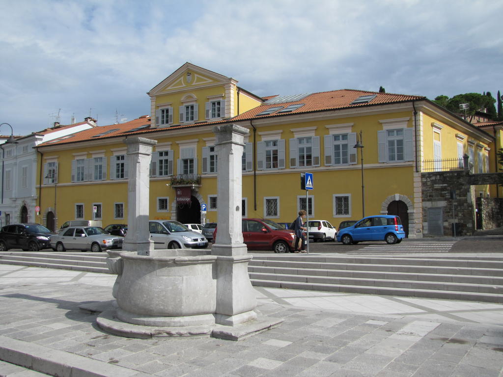 Grand Hotel Entourage - Palazzo Strassoldo Gorizia Exterior photo