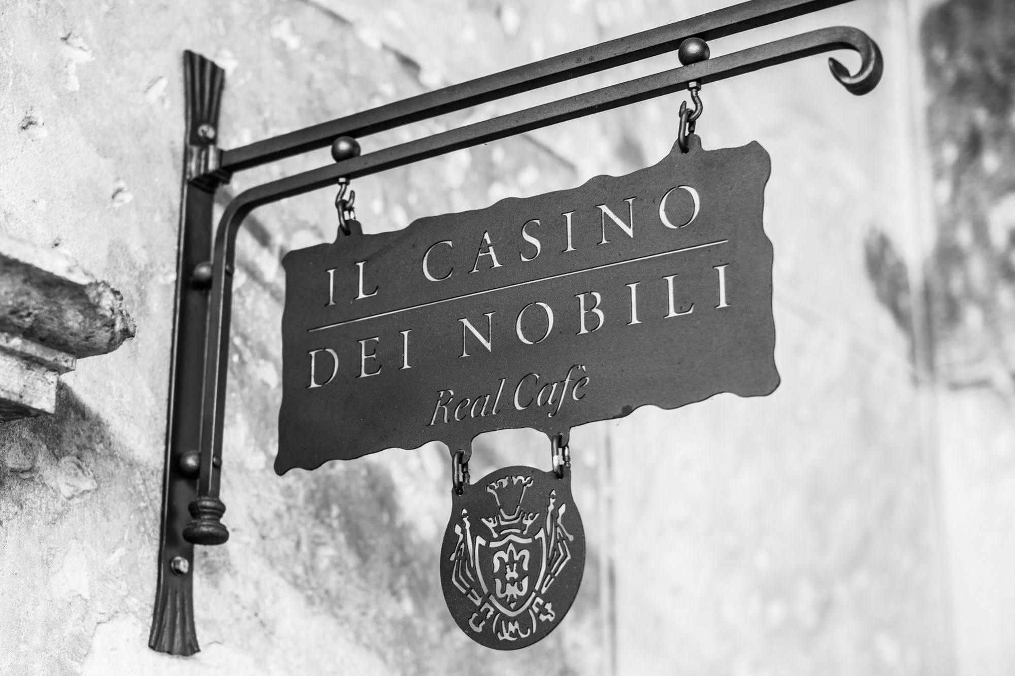 Grand Hotel Entourage - Palazzo Strassoldo Gorizia Exterior photo